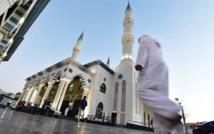 كيف تصبح امام مسجد في الامارات